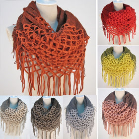 Knitted Loop Tassels Scarf